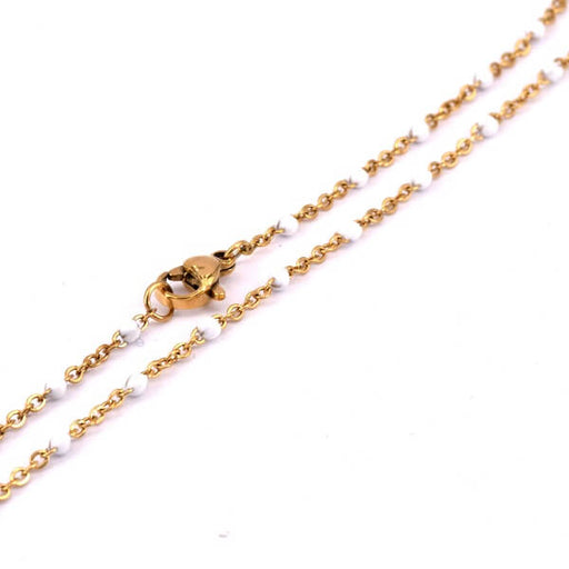 Kaufen Sie Perlen in Deutschland Halskette aus goldenem Stahl – 2 mm und weißer Emaille, 45 cm (1)