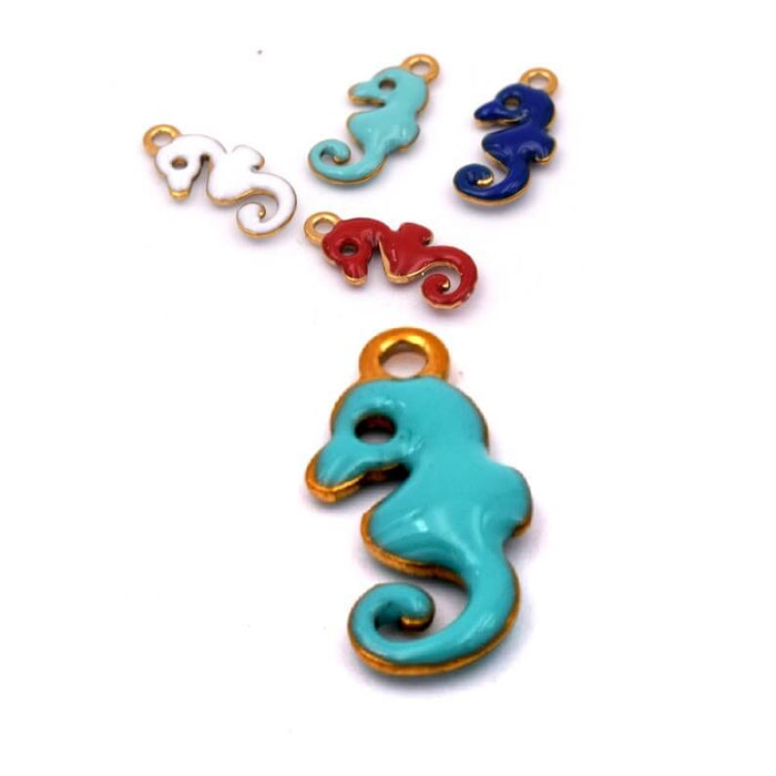 Seepferdchen-Anhänger mit türkisfarbener Emaille – goldener Edelstahl – 10 mm (1)