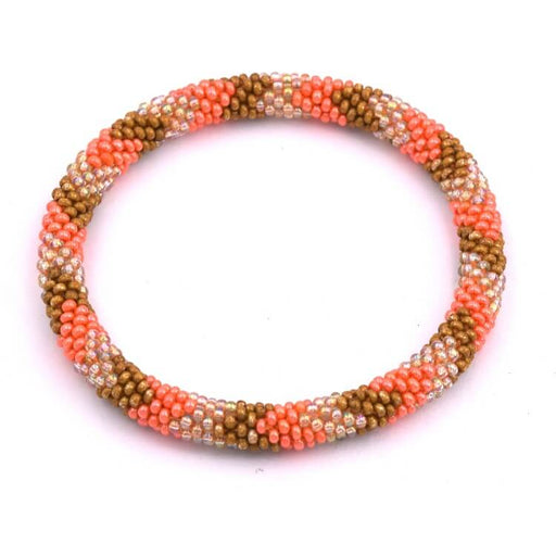 Kaufen Sie Perlen in Deutschland Nepalesischer gehäkelter Armreif, orange und beige Chevron, 65 mm (1)