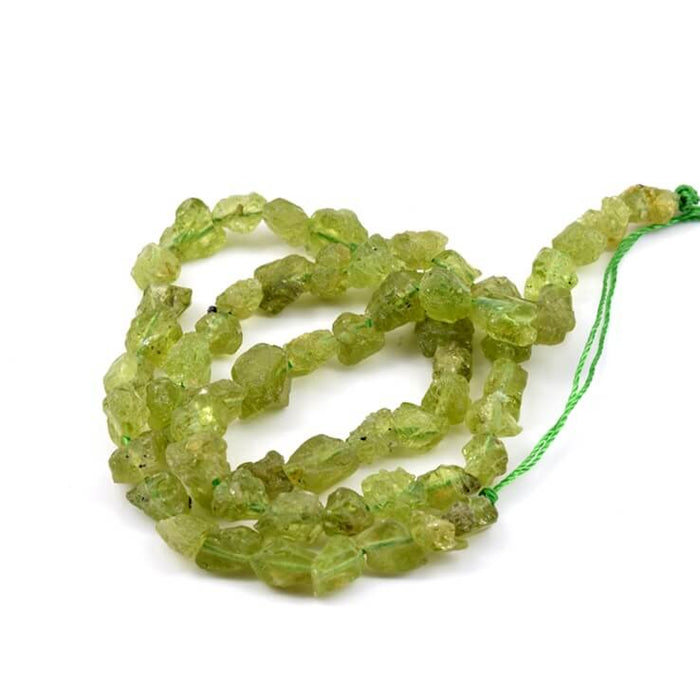 Rohperidot-Nugget-Perlen 4–12 mm – Loch: 0;6 mm (1 Strang – 39 cm)