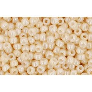 Kaufen Sie Perlen in Deutschland cc123 - Toho rocailles perlen 11/0 opaque lustered light beige (10g)