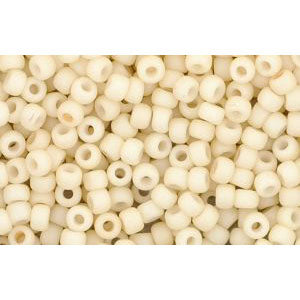 cc762 - Toho rocailles perlen 11/0 opaque pastel frosted eggshell (10g)