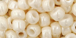 Kaufen Sie Perlen in Deutschland cc123 - Toho rocailles perlen 3/0 opaque lustered light beige (10g)