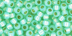 cc2118 - Toho rocailles 8/0 silver lined milky lt peridot (10g)