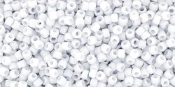 Kaufen Sie Perlen in Deutschland cc767 - Toho rocailles perlen 15/0 opaque-pastel-frosted light gray (5g)