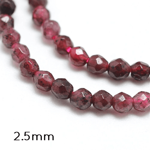 Kaufen Sie Perlen in Deutschland Natürliche Granat facettierte runde Perlen 2.5mm Loch: 0.5 - Strang (1 Strang)