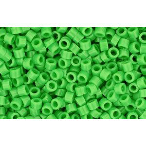 cc47 - Toho treasure perlen 11/0 opaque mint green (5g)