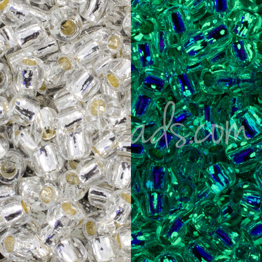 Kaufen Sie Perlen in Deutschland ccPF2700S - Toho Rocailles Perlen 11/0 Glow in the dark silver-lined crystal/glow green permanent finish (10g)