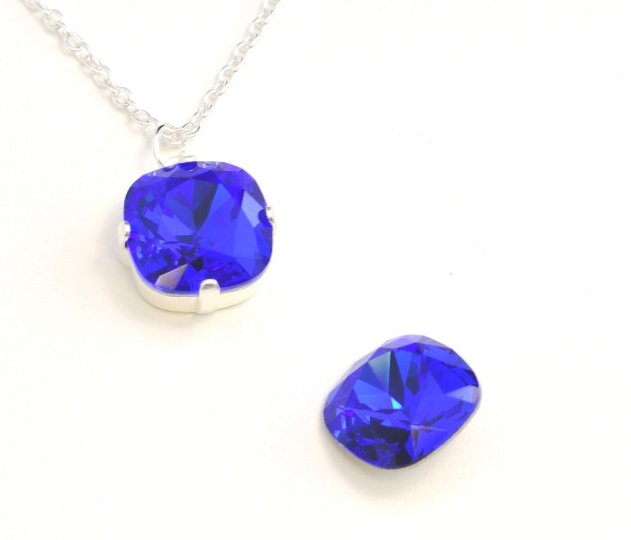 Swarovski 4470 square fancy stone MAJESTIC BLUE  12mm (1)