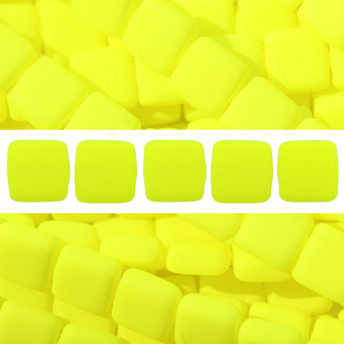 2 Loch Perlen CzechMates tile Neon Yellow 6mm (50)