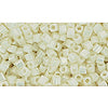 cc122 - Toho cube perlen 1.5mm opaque lustered navajo white (10g)