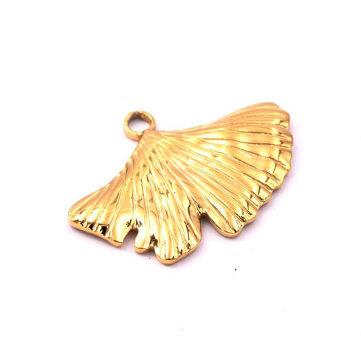 Kaufen Sie Perlen in Deutschland Ginkgoblatt-Anhänger aus goldenem Edelstahl 18 x 30 mm – Loch: 2.5 mm (1)