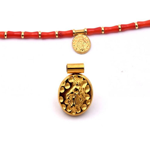 Ovaler Anhänger mit Medaillon Maria aus vergoldetem Edelstahl 13 x 11 mm (1)
