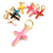 Kreuz-Charm-Anhänger vergoldetes Messing rosa Emaille – 15 x 8 mm (1)