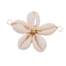 Kaurimuschel und vergoldeter Messing-Blumenverbinder – 46 mm – Loch: 4 mm (1)
