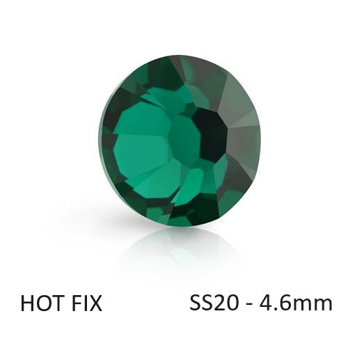 Kaufen Sie Perlen in Deutschland Preciosa Flatback Hotfix Strasssteine Emerald – ss20-4,6mm (60)