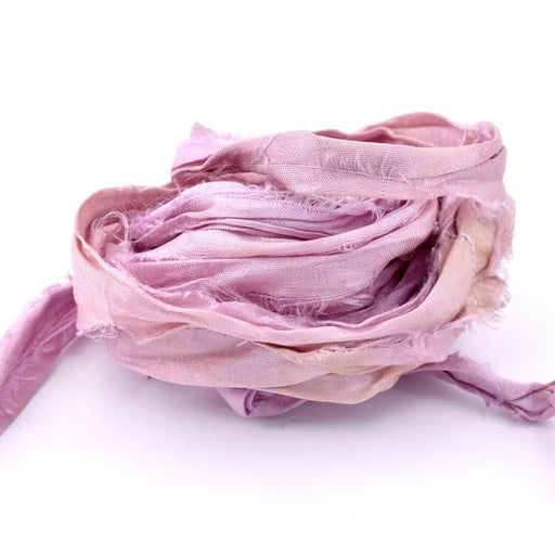 Sari-Seidenband 30 mm – Recyceltes ausgefranstes gekräuseltes lila Sari-Seidenband 30 mm (1 m)