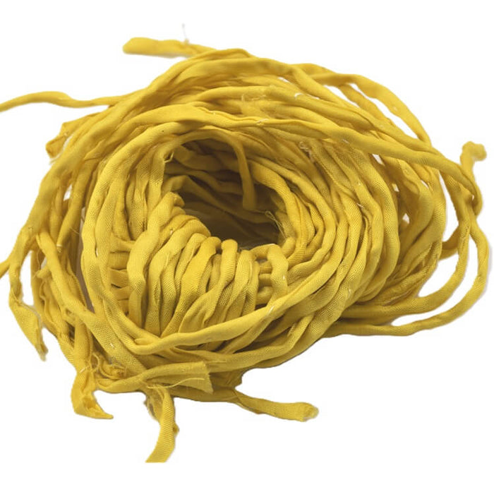 Handgefärbtes Natursidk-Band – Currygelb 2 mm (1 m)