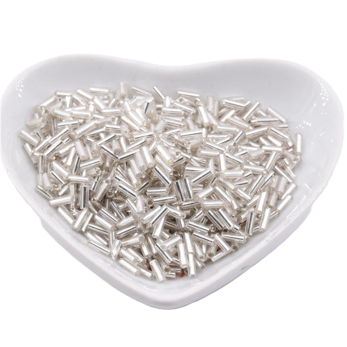 Glasröhrchenperlen silbergefüttert mattiert – 4–5 x 2 mm – Loch: 0.8 mm (10 g)