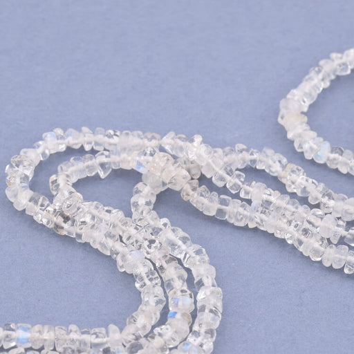 Kaufen Sie Perlen in Deutschland Heishi Mondstein Rondelle Perle 3-4x2-3mm (1 Strang-36cm)