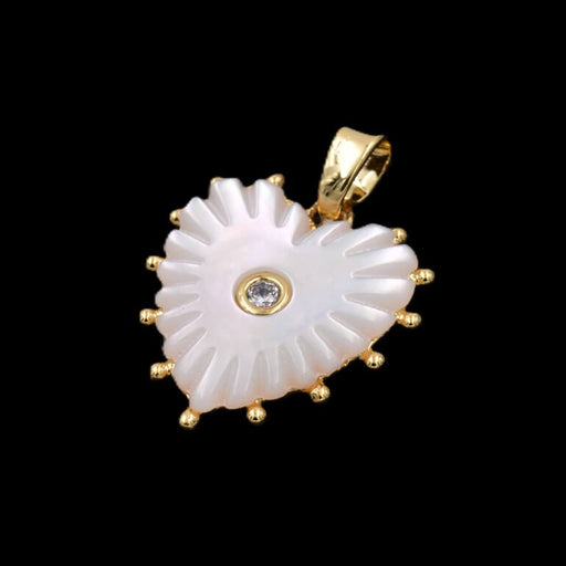 Herzförmiger Muschelanhänger mit Zirkon – goldfarbenes Messing – 18 mm – Loch: 3 mm (1)