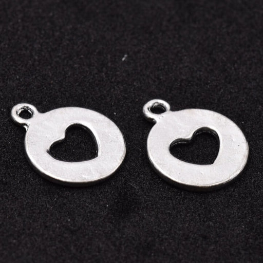 Runde Medaille mit Herzausschnitt – Versilbertes Messing – 14 mm – Loch: 1.2 mm (5)