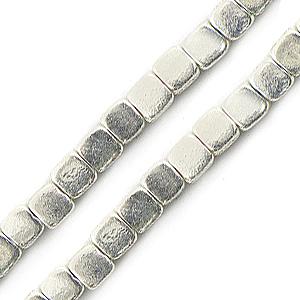 Kaufen Sie Perlen in Deutschland Flache blechperlen strang versilbert 3x5mm (1)
