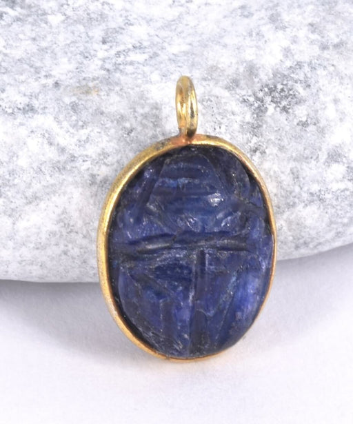 Ovaler Anhänger geschnitzter Skarabäus Lapislazuli - silber 925 vergoldet 15x12mm (1)