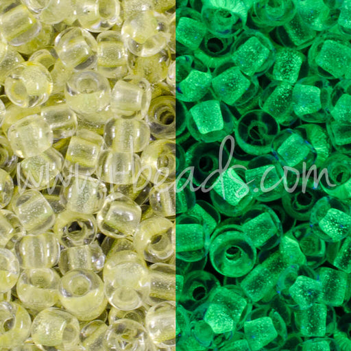 Kaufen Sie Perlen in Deutschland cc2721 - Toho Rocailles Perlen 11/0 Glow in the dark yellow/bright green (10g)