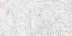 Kaufen Sie Perlen in Deutschland cc141 - Toho bugle perlen 3mm ceylon snowflake (10g)