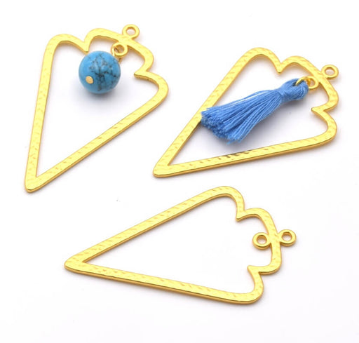 Kaufen Sie Perlen in Deutschland Zinc Based Alloy Pendant Triangle Matt Gold 53mm (1)