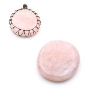 Kaufen Sie Perlen in Deutschland Rosenquarz Oval flach Kiesel ,  Größe 40-45x6mm (1)
