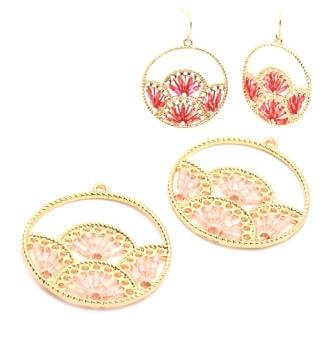 Kaufen Sie Perlen in Deutschland Fächeranhänger aus Goldlegierung mit Röhrenperlen rosa Farbe 35 mm (2)