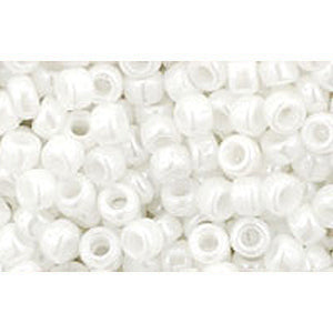 Kaufen Sie Perlen in Deutschland cc121 - Toho rocailles perlen 8/0 opaque lustered white (10g)