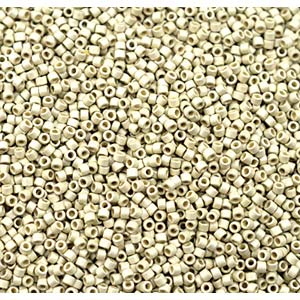 Kaufen Sie Perlen in Deutschland DB1831F -11/0  delica duracoat Galvanized Matte Silver- 1,6mm - Hole : 0,8mm (5gr)