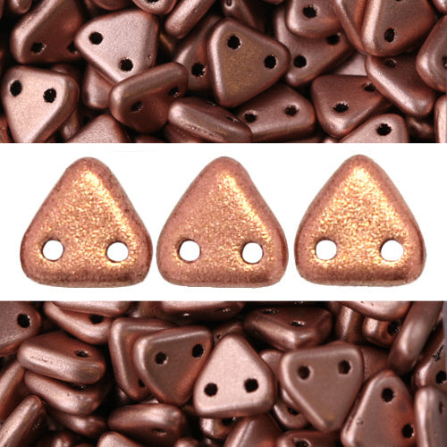 Kaufen Sie Perlen in Deutschland 2 Loch Perlen CzechMates triangle Matte Metallic Copper 6mm (10g)