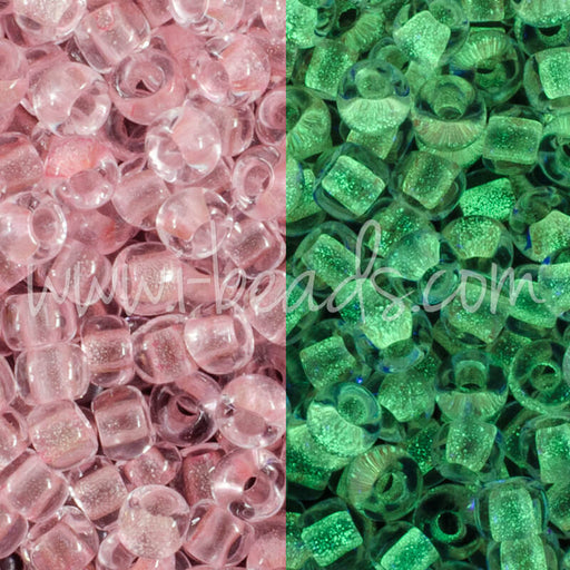 Kaufen Sie Perlen in Deutschland cc2720 - Toho Rocailles Perlen 11/0 Glow in the dark pink/yellow green (10g)
